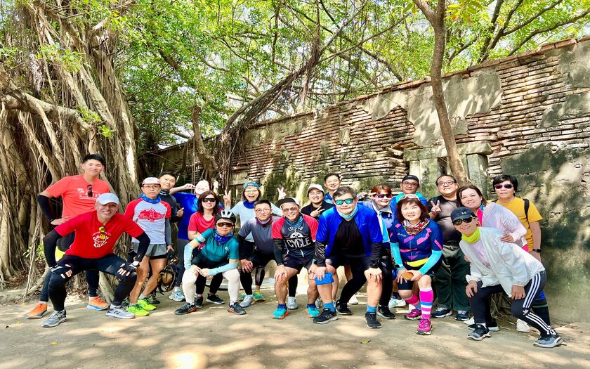 運動與健康,單車騎行,單車旅行,新加坡車友,專案訂製行程,海外車友騎台灣,花東山海大地藝術踩風,嘉南山海美景美食,山海戀單車,單車看見台灣,山海戀車友故事